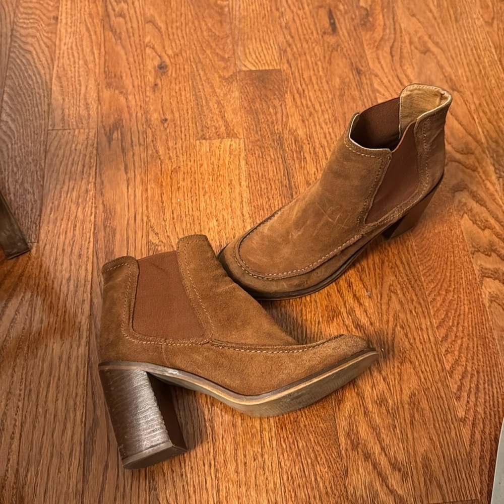 Shelly’s of London booties